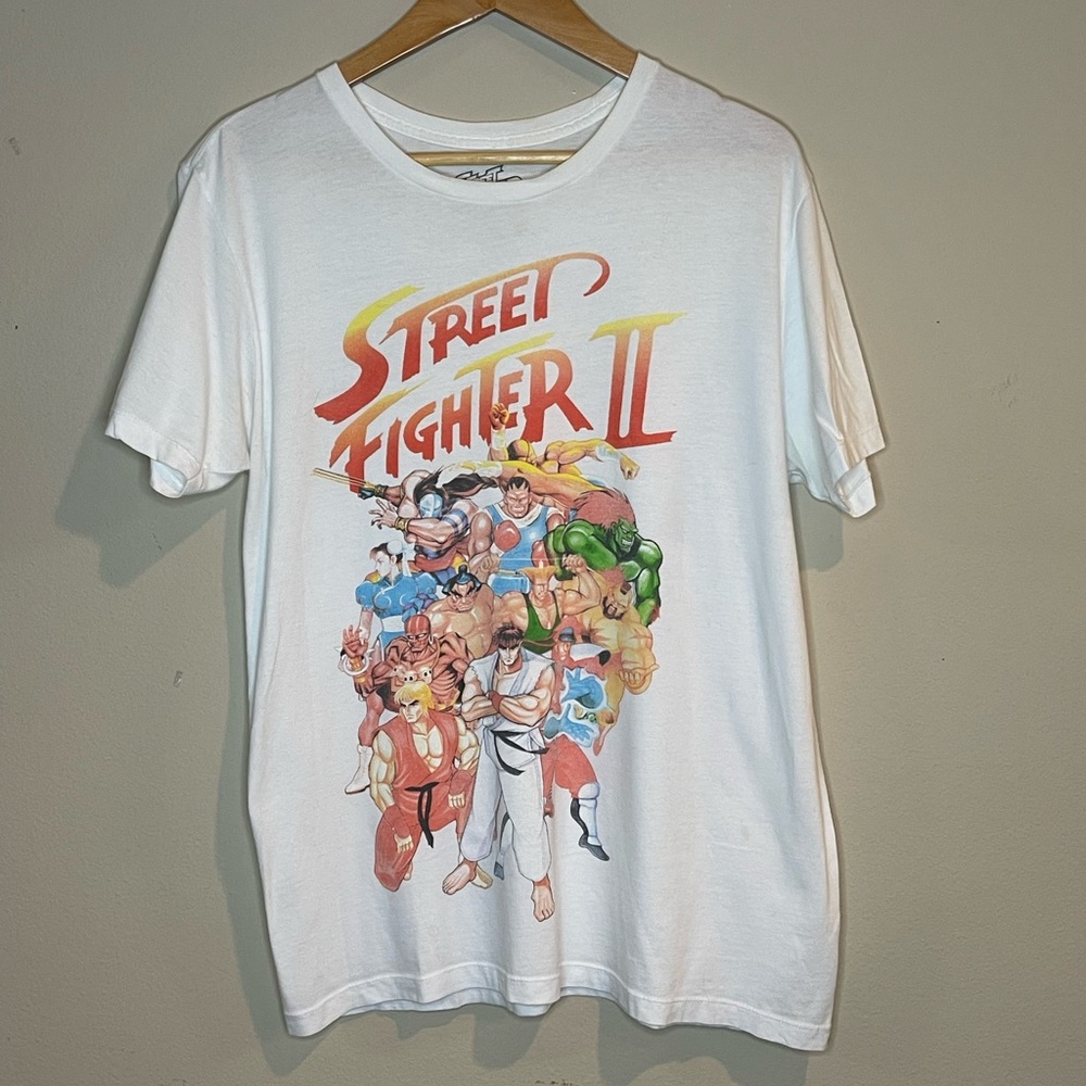 Street Fighter Graphic Tee Size Large
